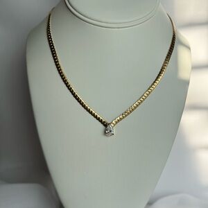 Elegant Gold Necklace with Cubic Zirconia Pendant
